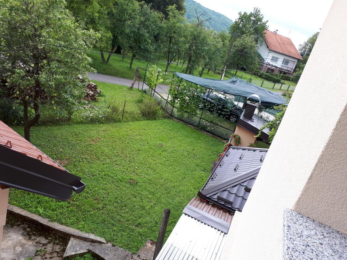 Iris Room & Apartment Szluin Kültér fotó