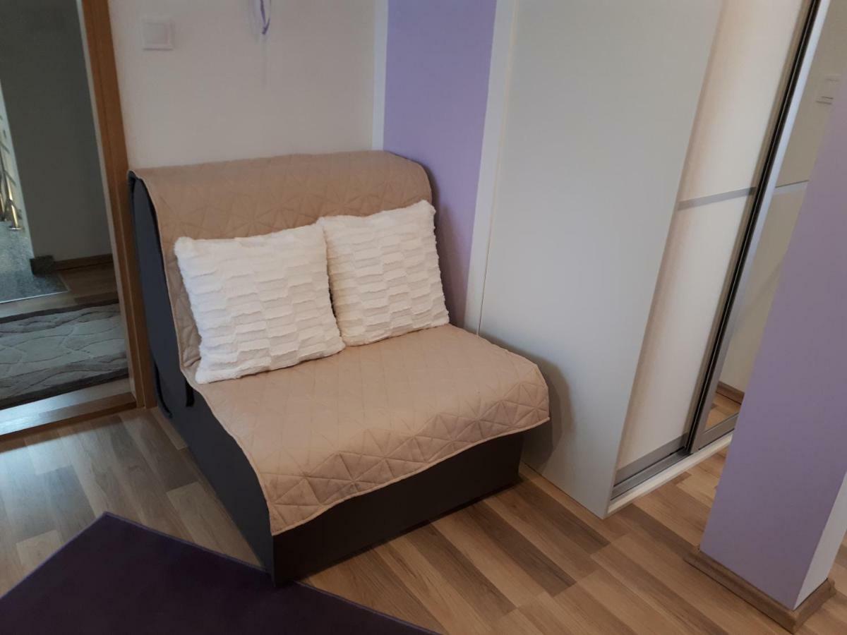 Iris Room & Apartment Szluin Kültér fotó